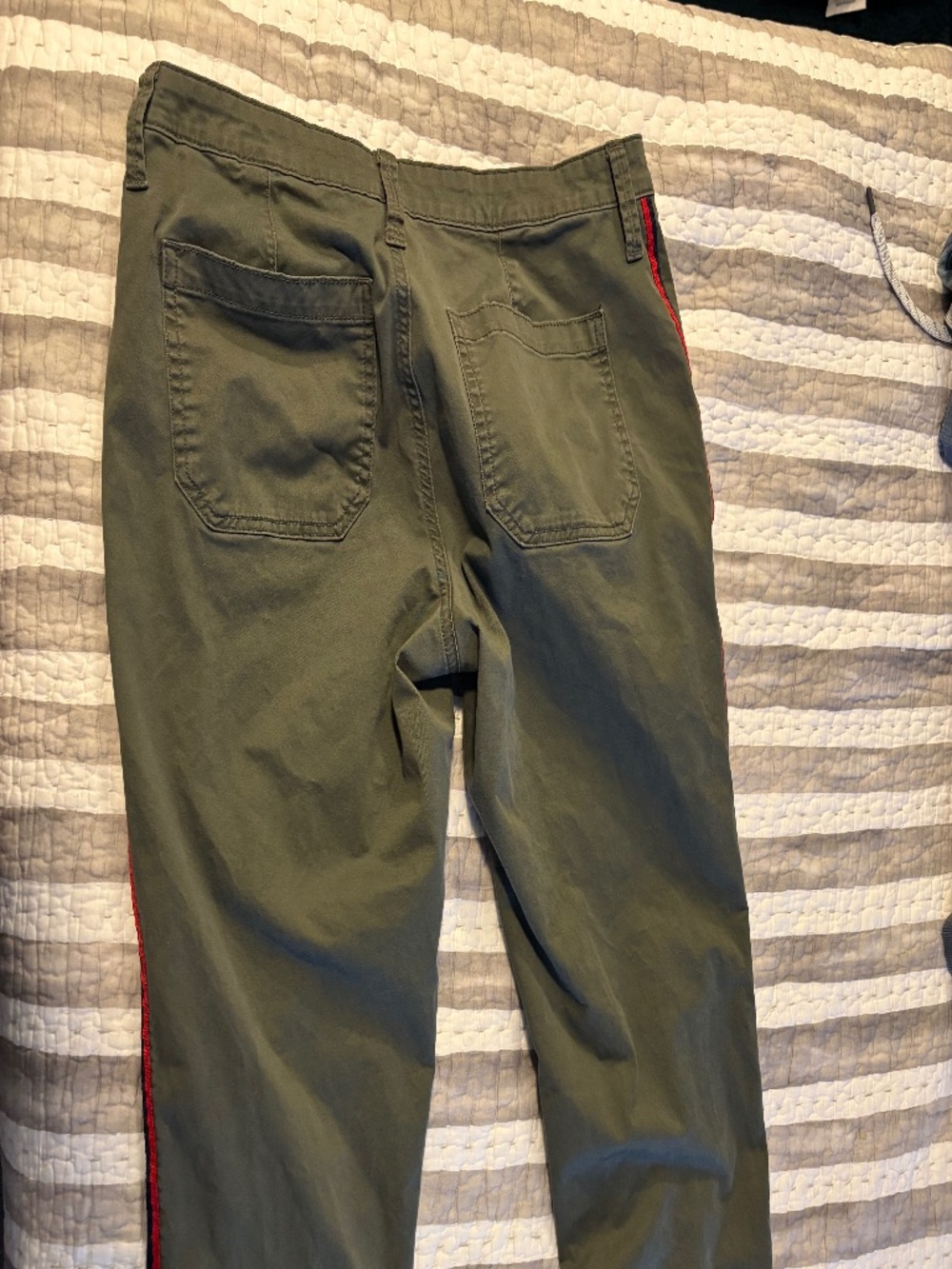 Olive Universal Thread Mid Rise Girlfriend Crop pants with side stripes - Picture 4 of 5